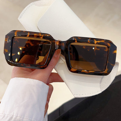 Occhiali da sole retrò minimalisti anti UV