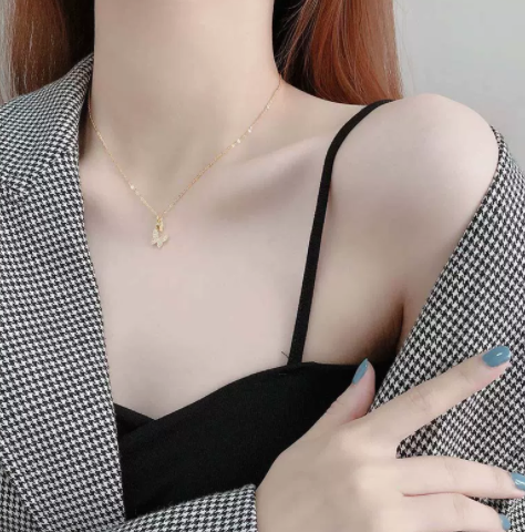 Collana farfalla con diamanti