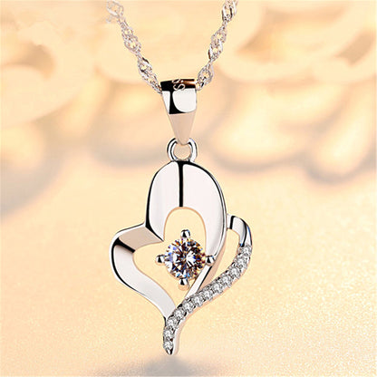 Collana corta pendente cuore