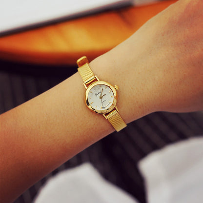 Orologio cinturino a maglia quadrante piccolo