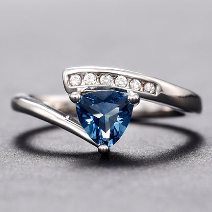 Anello zircone blu nero