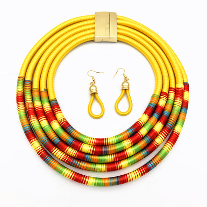 Collana multistrato africana