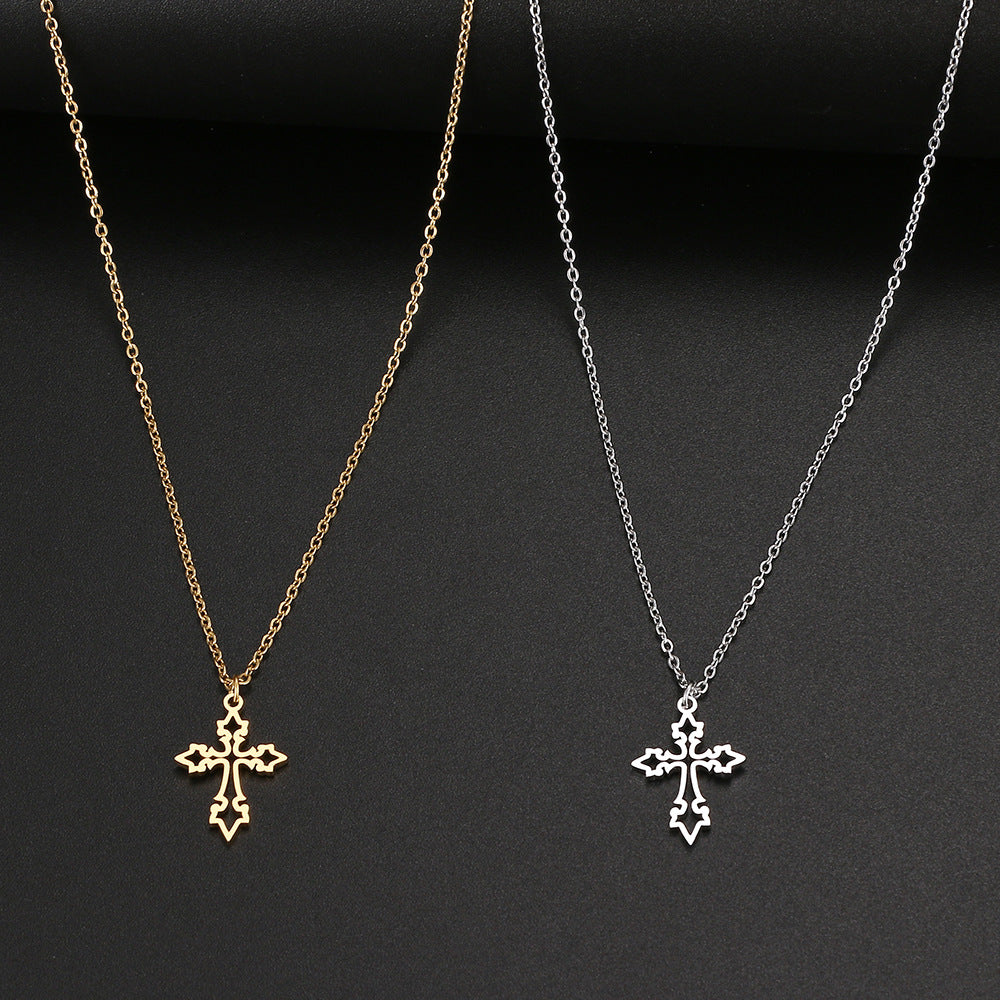 Collana croce gotica retrò