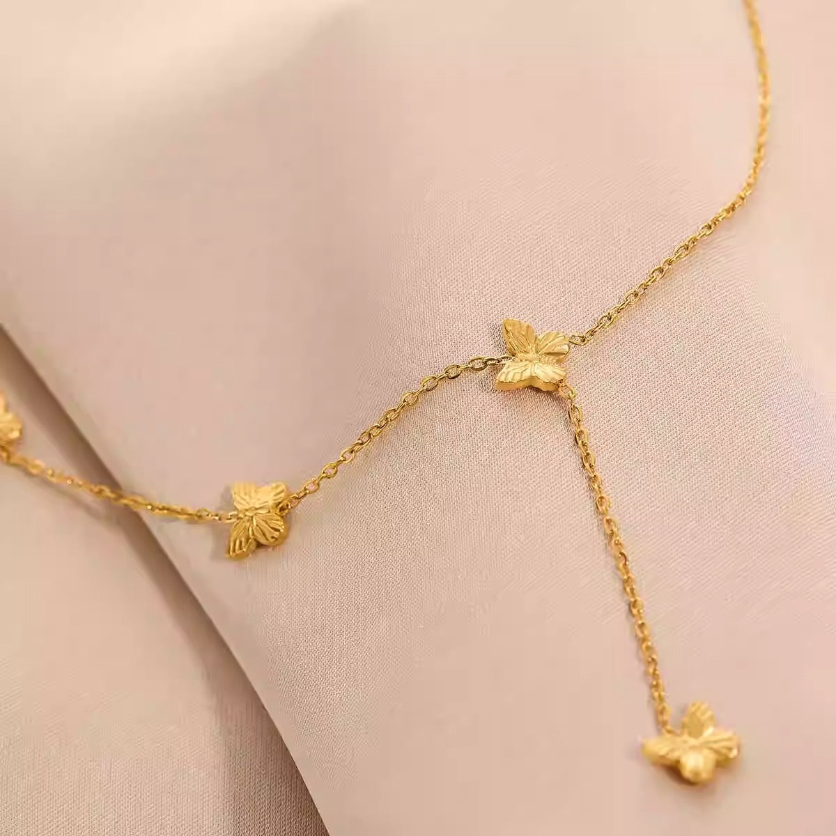Collana farfalla 3D acciaio titanio