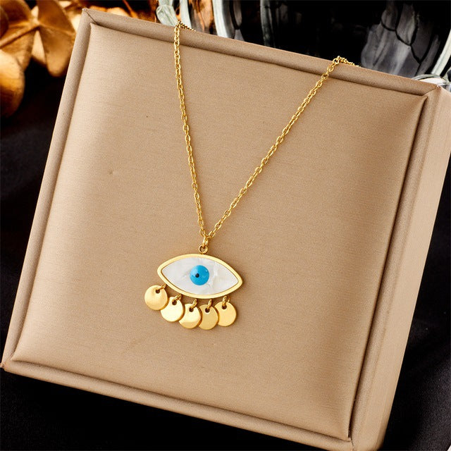 Collana con perline geometriche