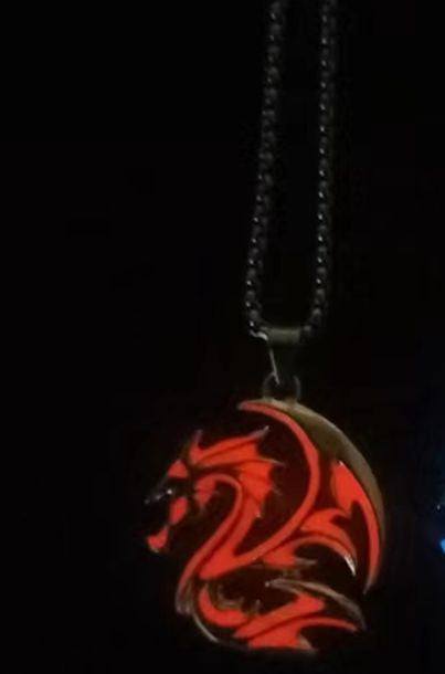 Collana drago luminescente retro