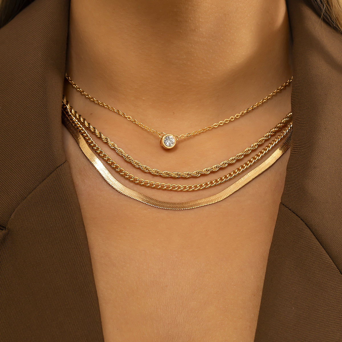 Collana Serpente a torsione