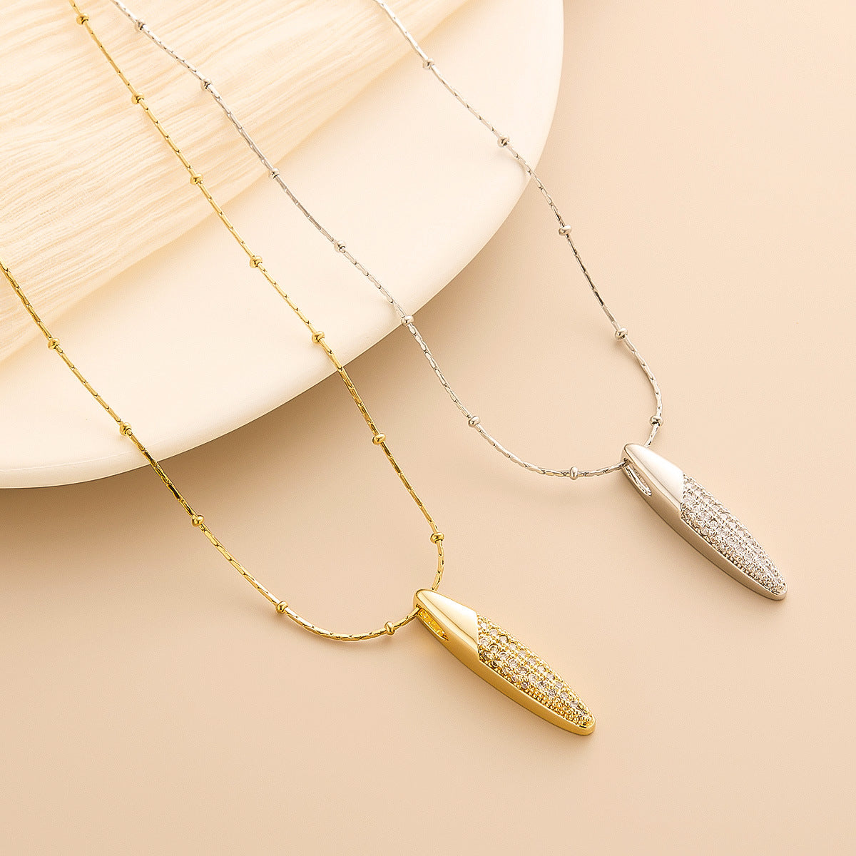 Collana acciaio titaniato