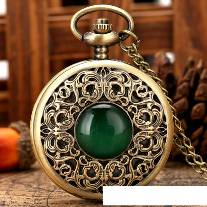 Orologio da tasca retrò con gemme