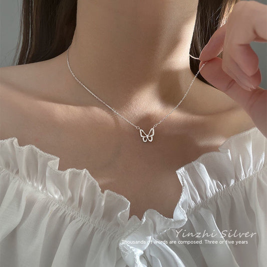 Collana farfalla traforata