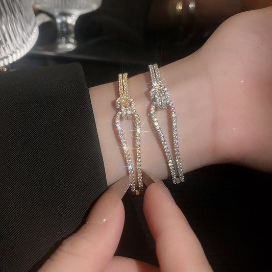 Bracciale a croce con zirconi