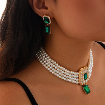 Collana di perle geometrica