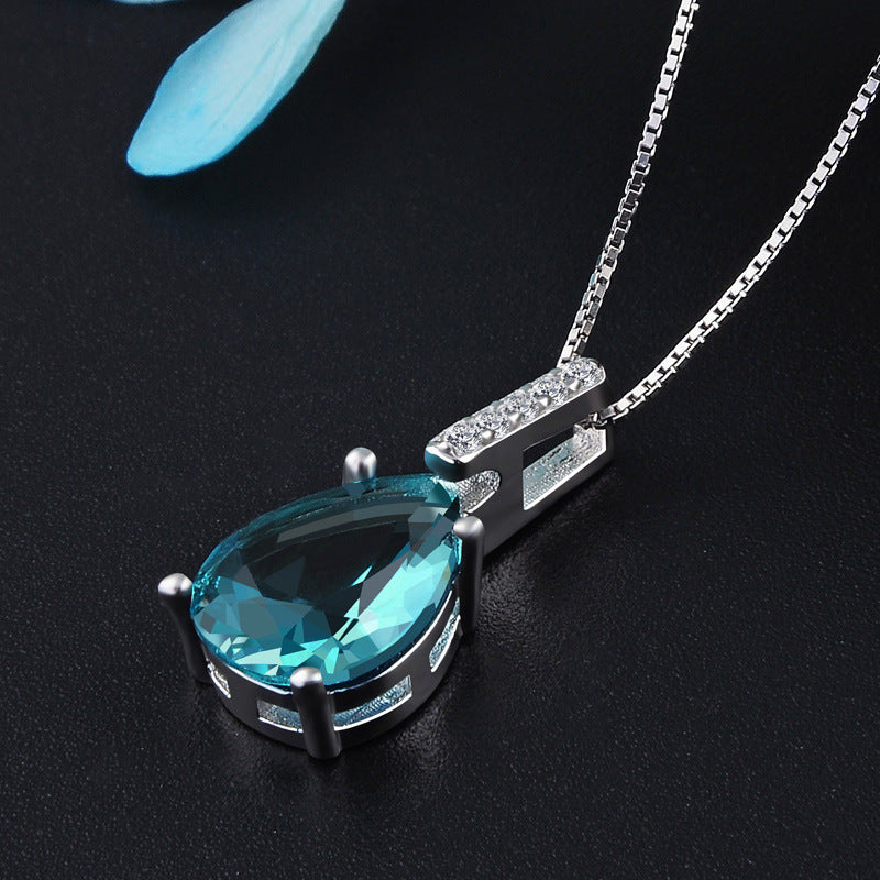 Collana cristallo blu goccia