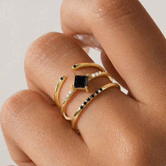 Anello argento 925 con zircone geometrico