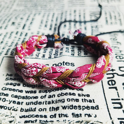 Bracciale tessuto etnico