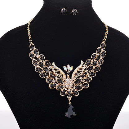 Collana con ciondoli a goccia