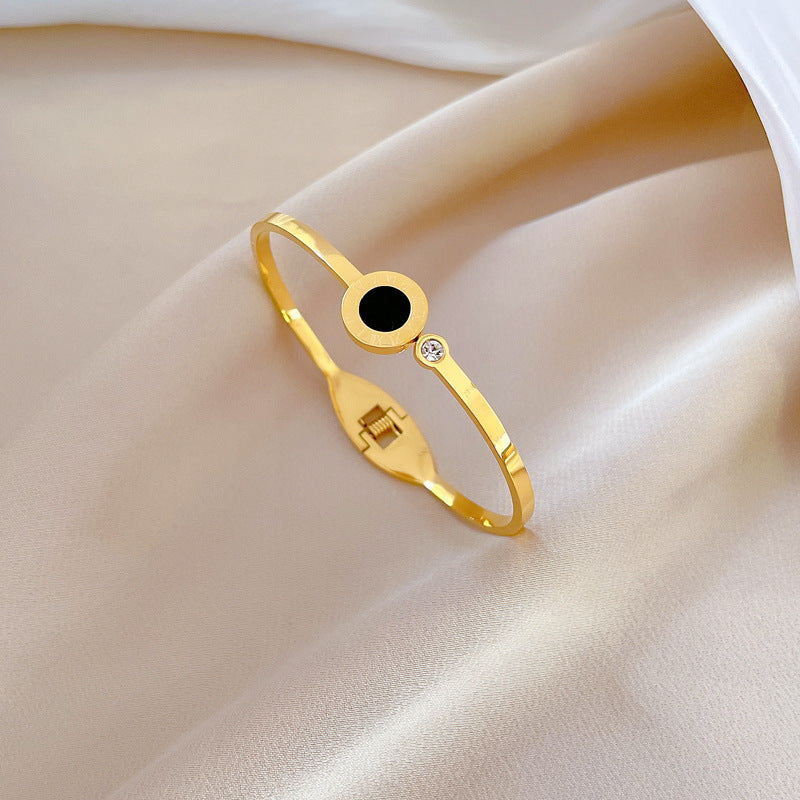 Bracciale romano titanio