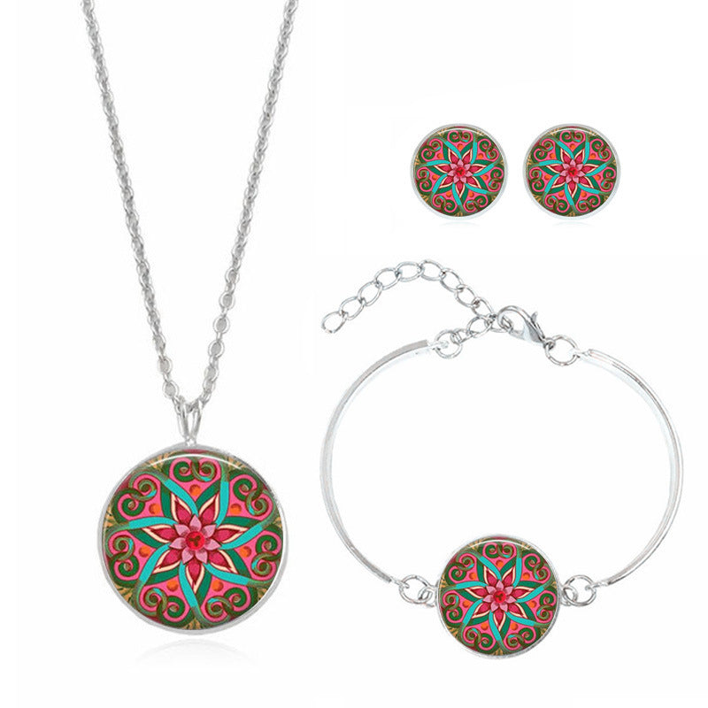 Collana mandala floreale pietre preziose