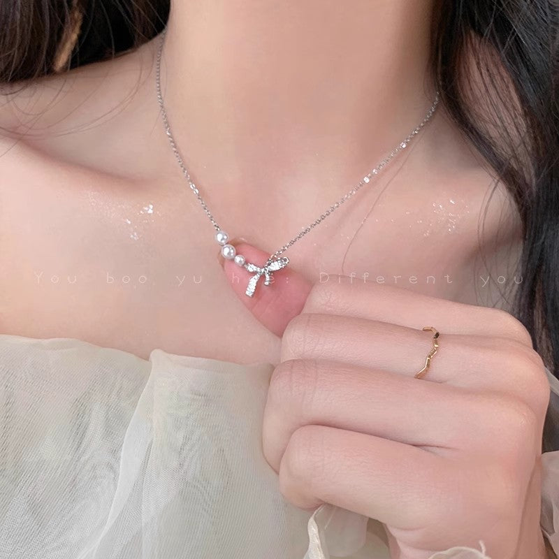 Collana di perle minimal