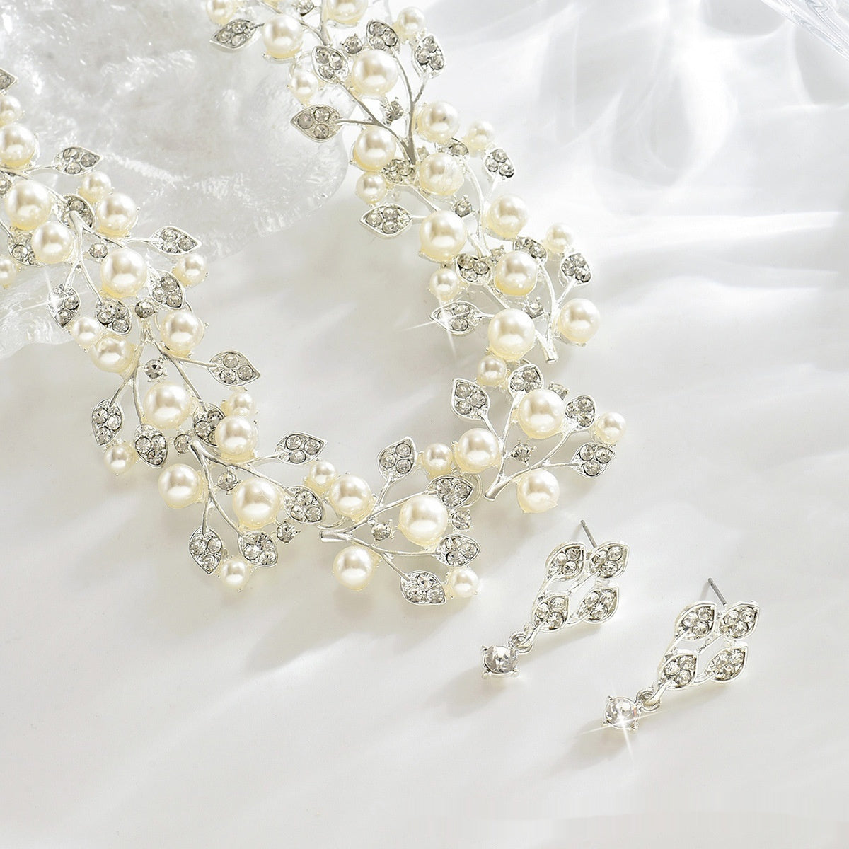 Set gioielli perle a foglia