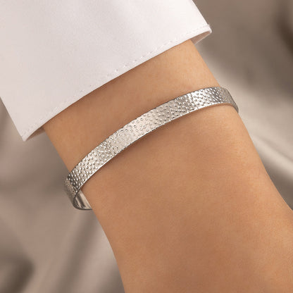 Bracciale cuore minimalista