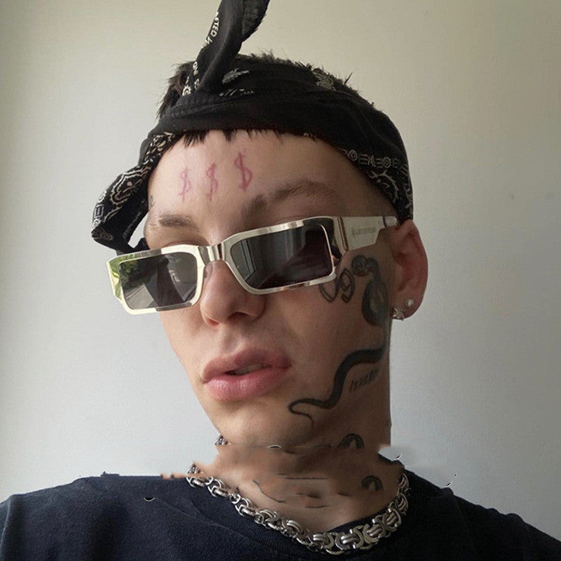 Occhiali rettangolari punk retrò