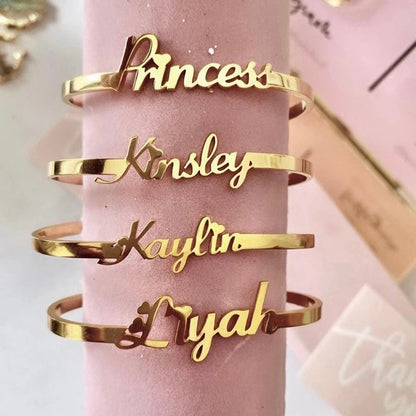 Bracciale lettere personalizzabile titanio