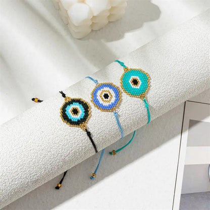 Bracciale geometrico con perline