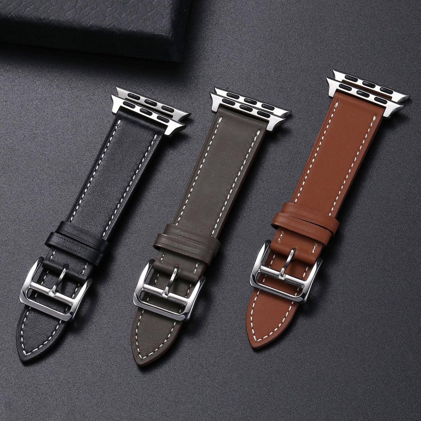 Orologio in pelle con motivo ago