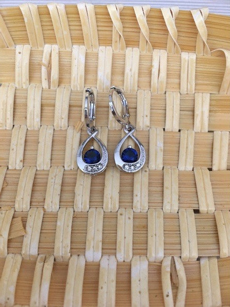 Orecchini goccia con zirconi da donna