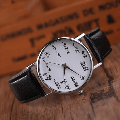 Orologio con simboli matematici