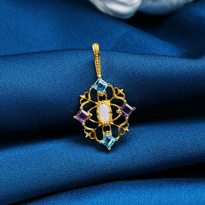 Collana geometrica traforata a merletto