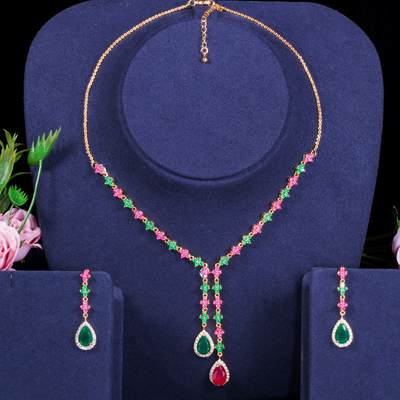 Parure collana e orecchini