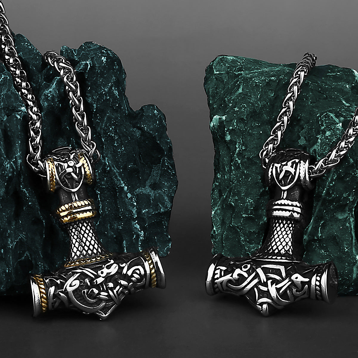 Collana vichinga in rilievo