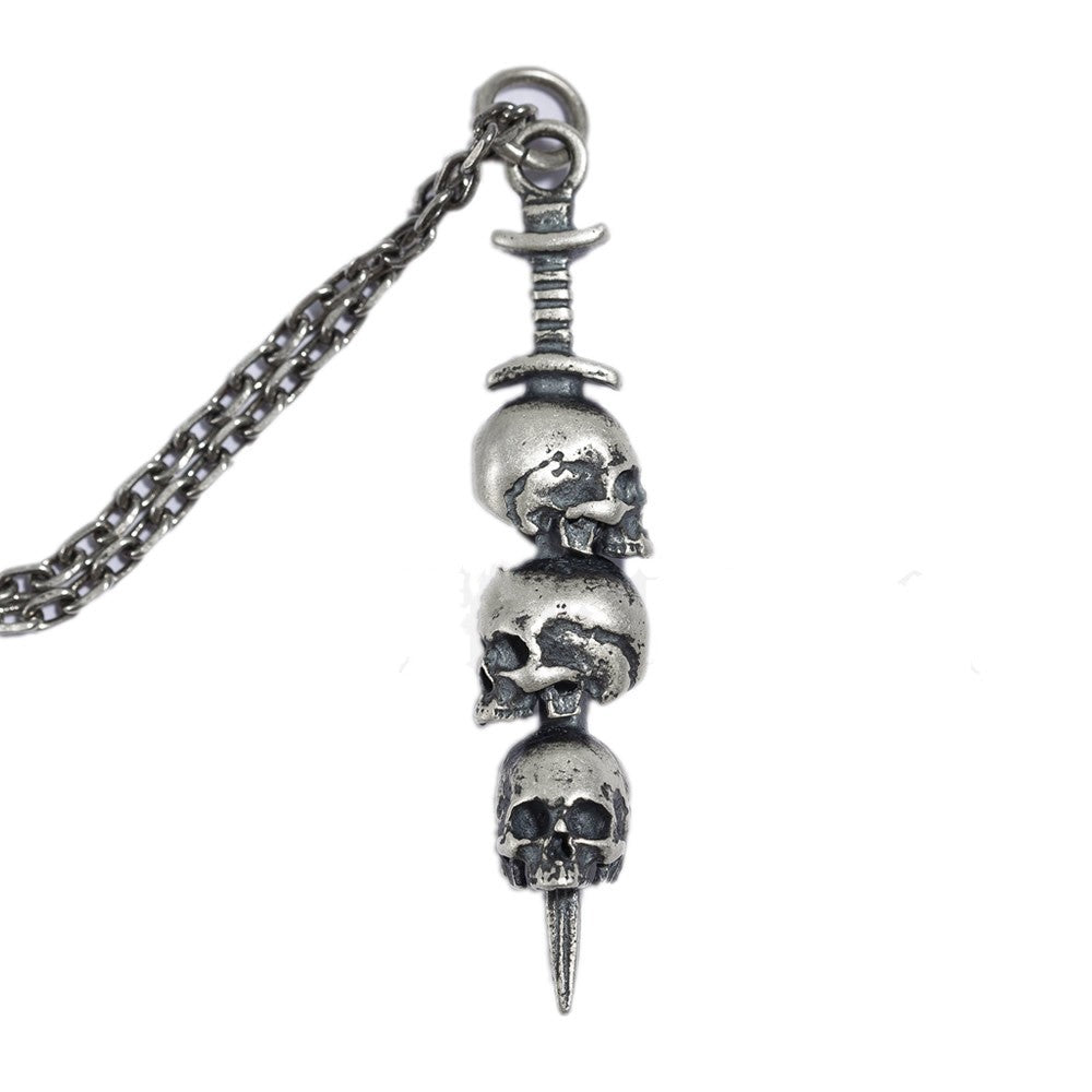 Collana teschio e spada