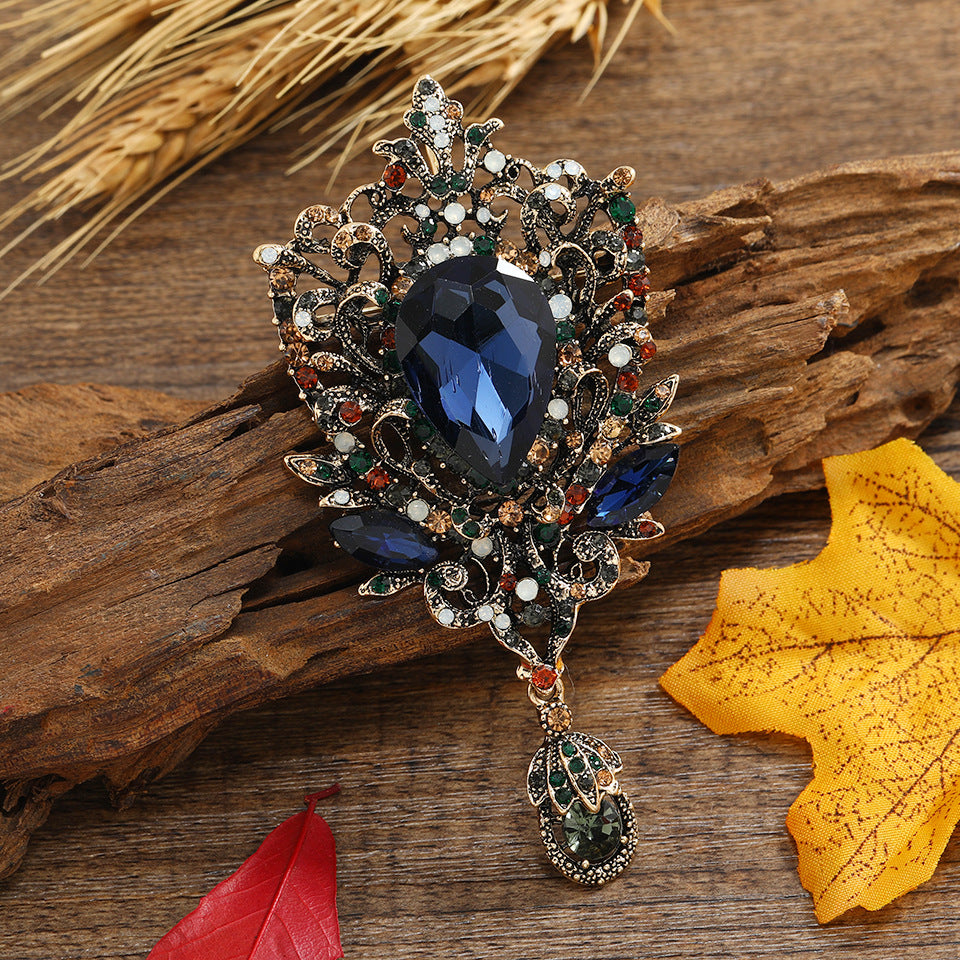 Spilla strass goccia