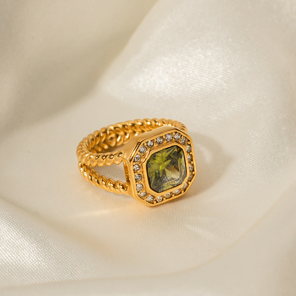 Anello ottagonale olivastro