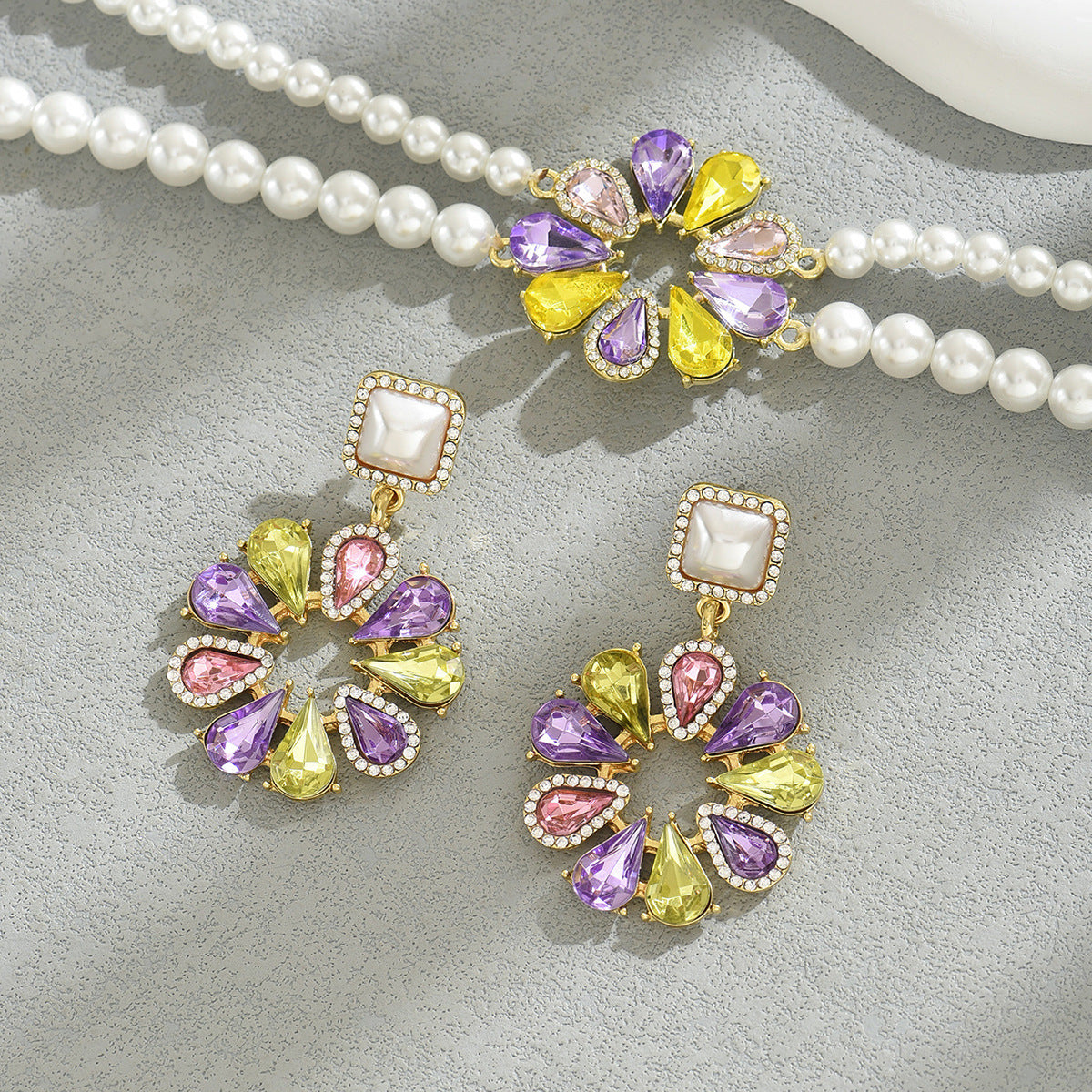 Collana fiore vintage