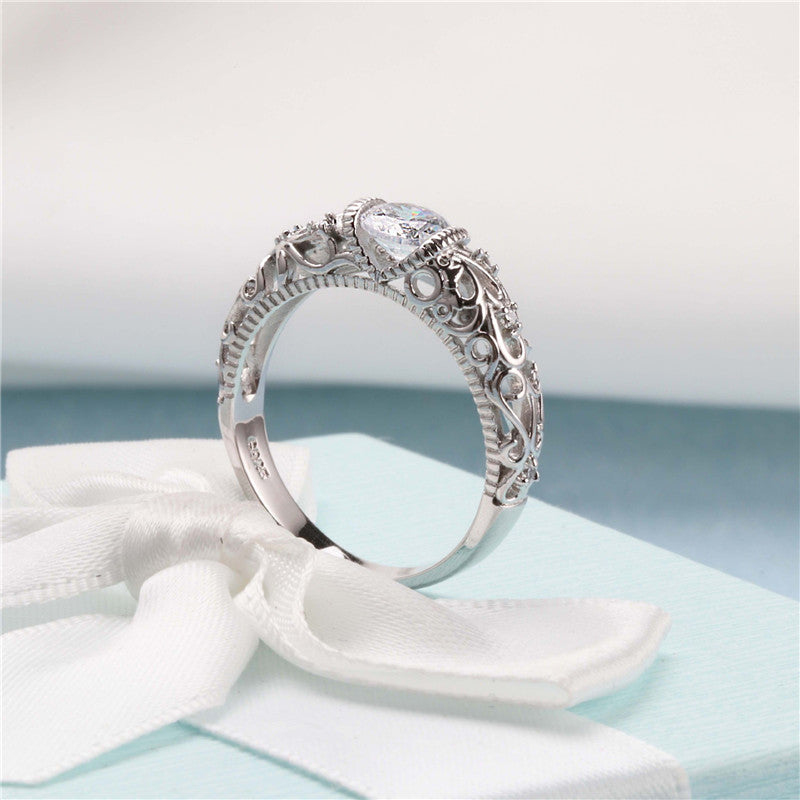 Anello barocco traforato