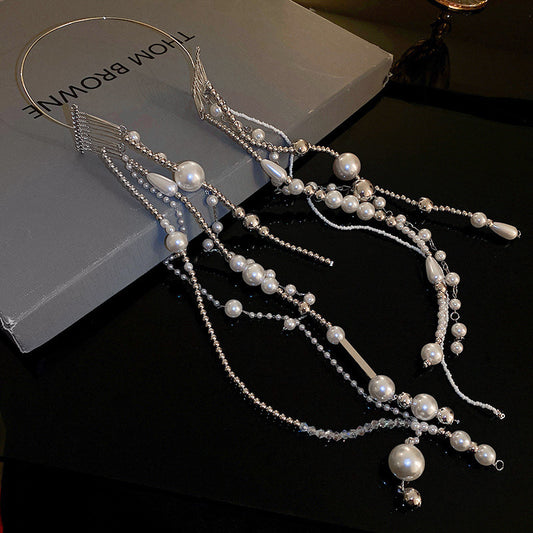 Collana con perline di cristallo geometriche