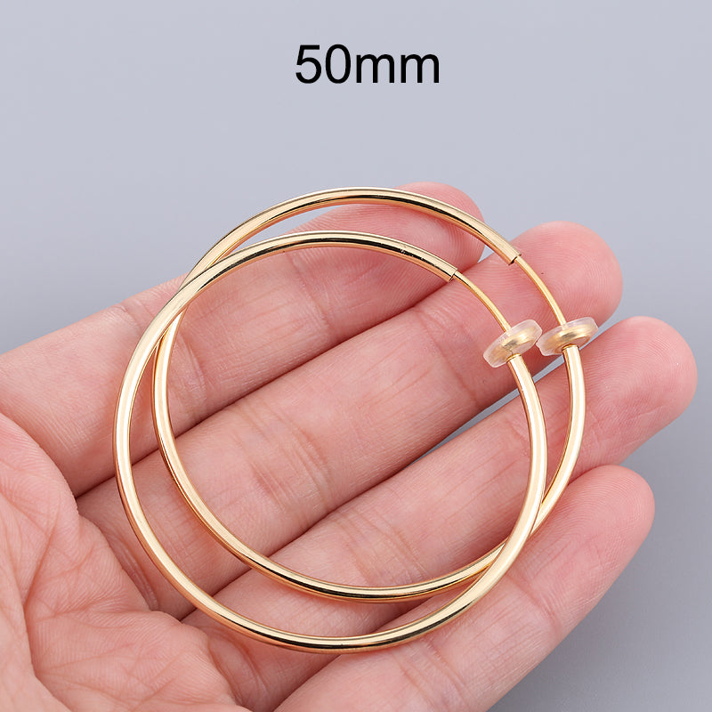 Orecchini geometrici minimalisti
