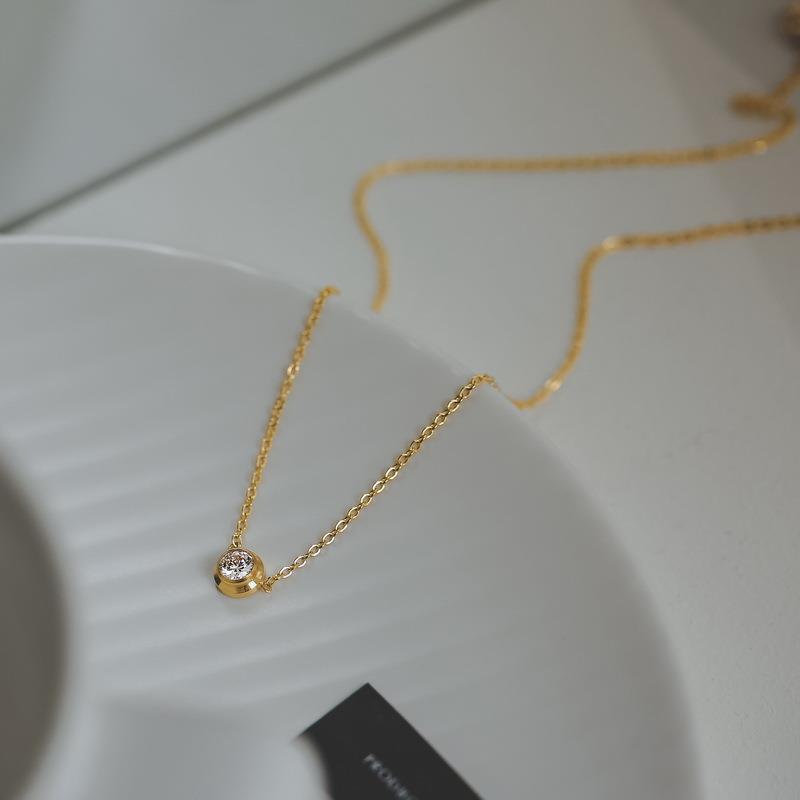 Collana titanio miniatura da donna
