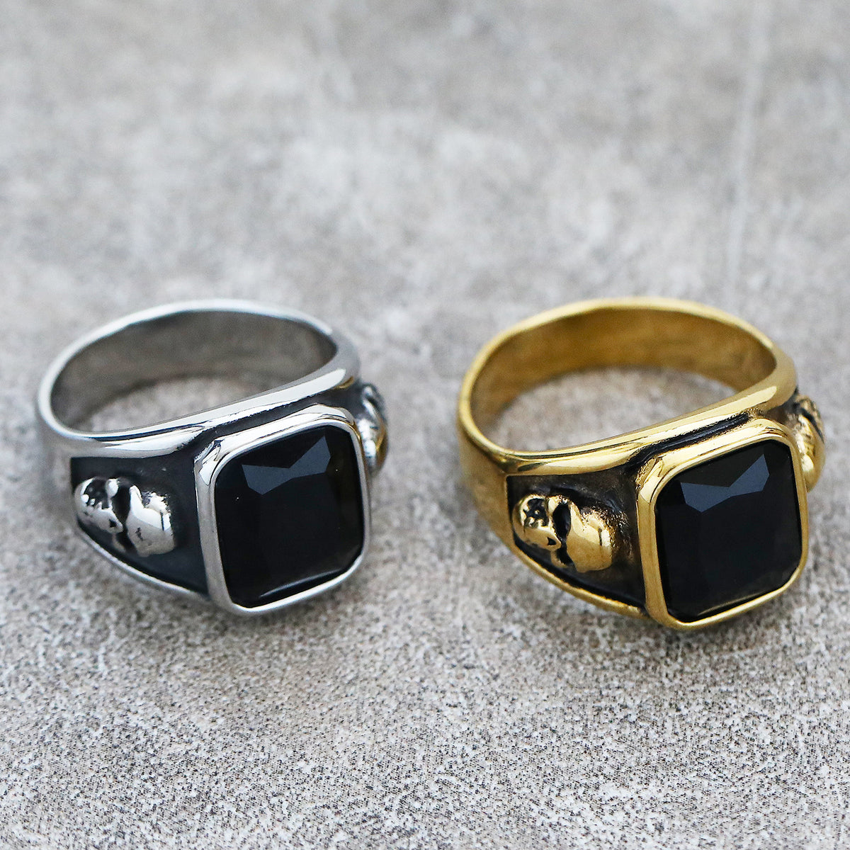 Anello uomo retrò con gemme
