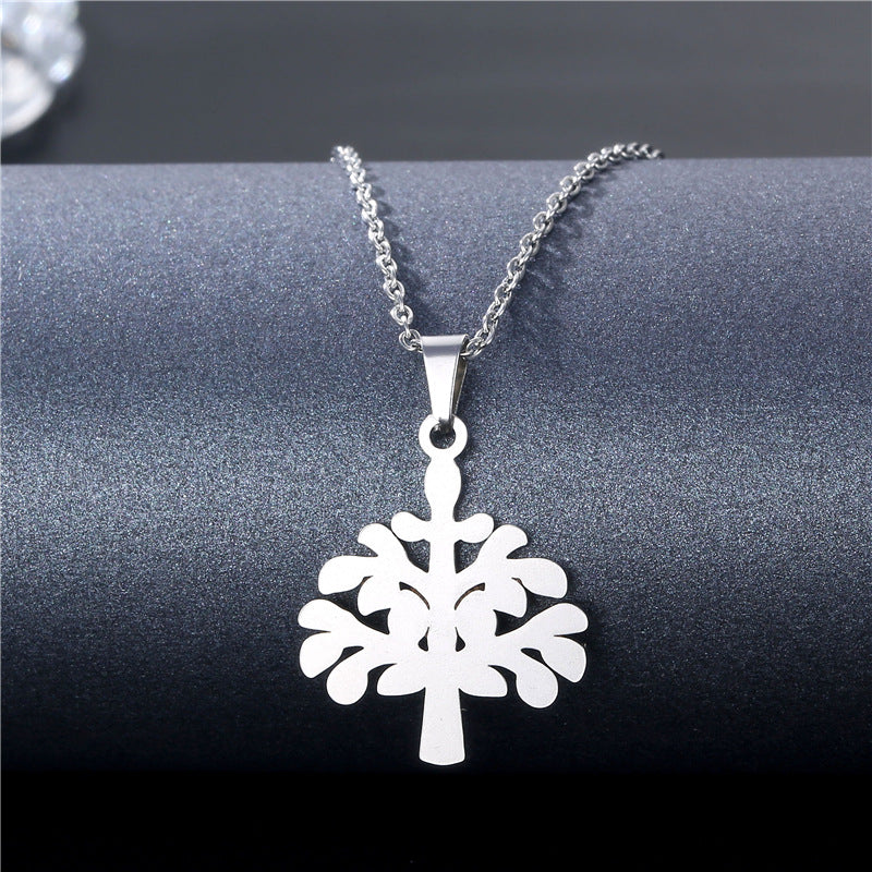 Collana geometrica traforata in acciaio inossidabile