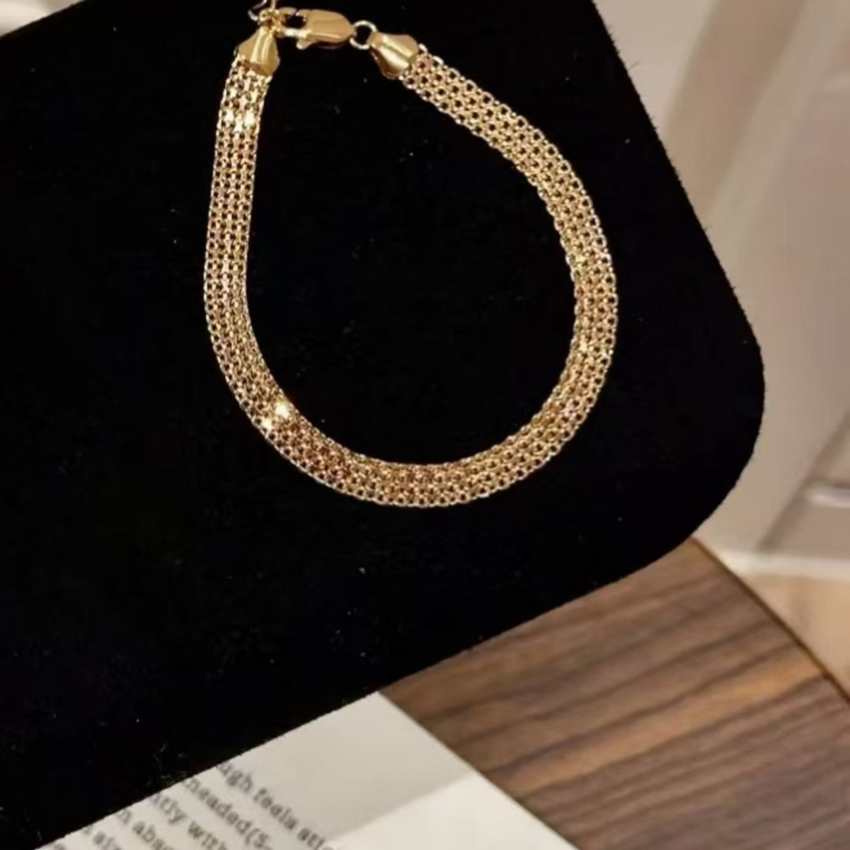 Bracciale intrecciato vintage in oro