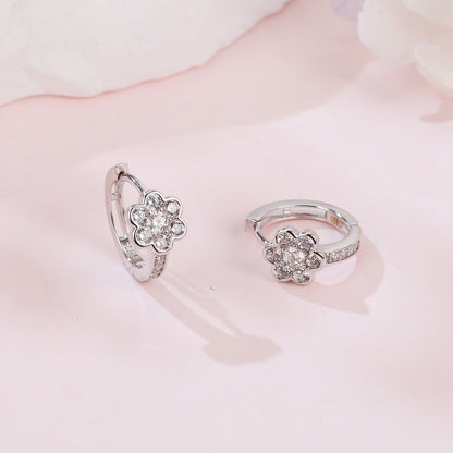 Orecchini fiore moissanite