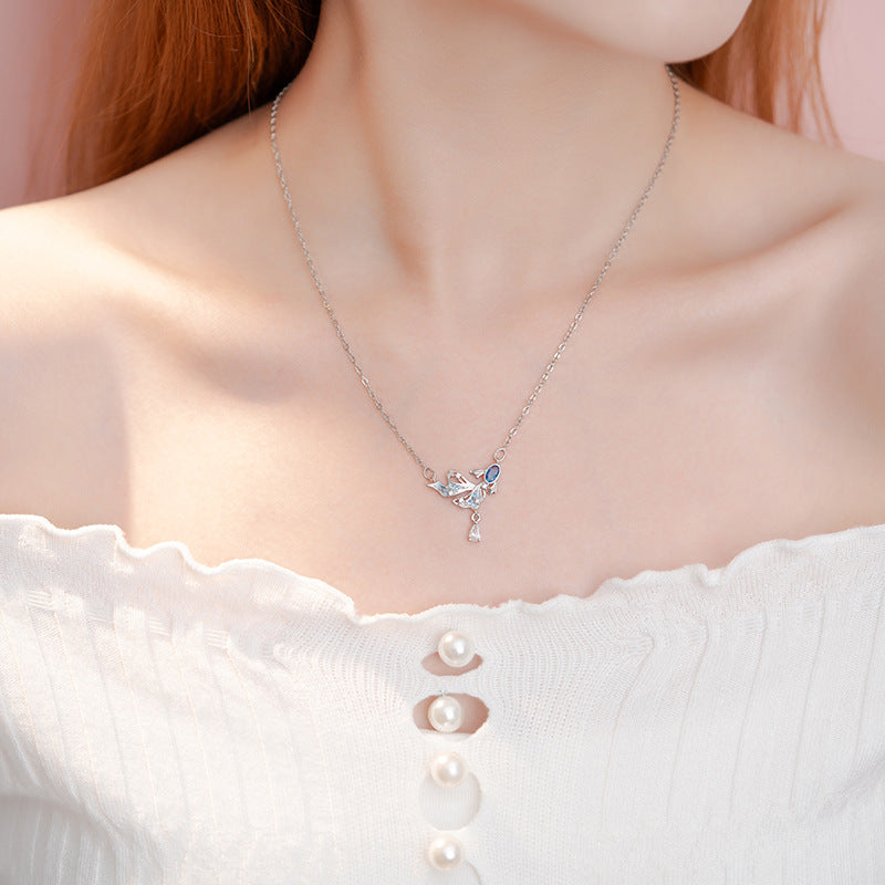 Collana farfalla con pesce e zirconi