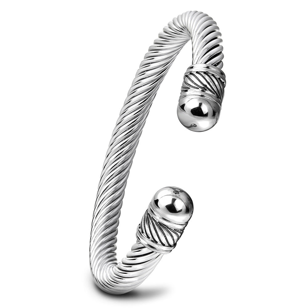 Bracciale cavo regolabile