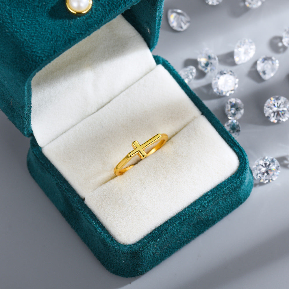Anello croce dorato