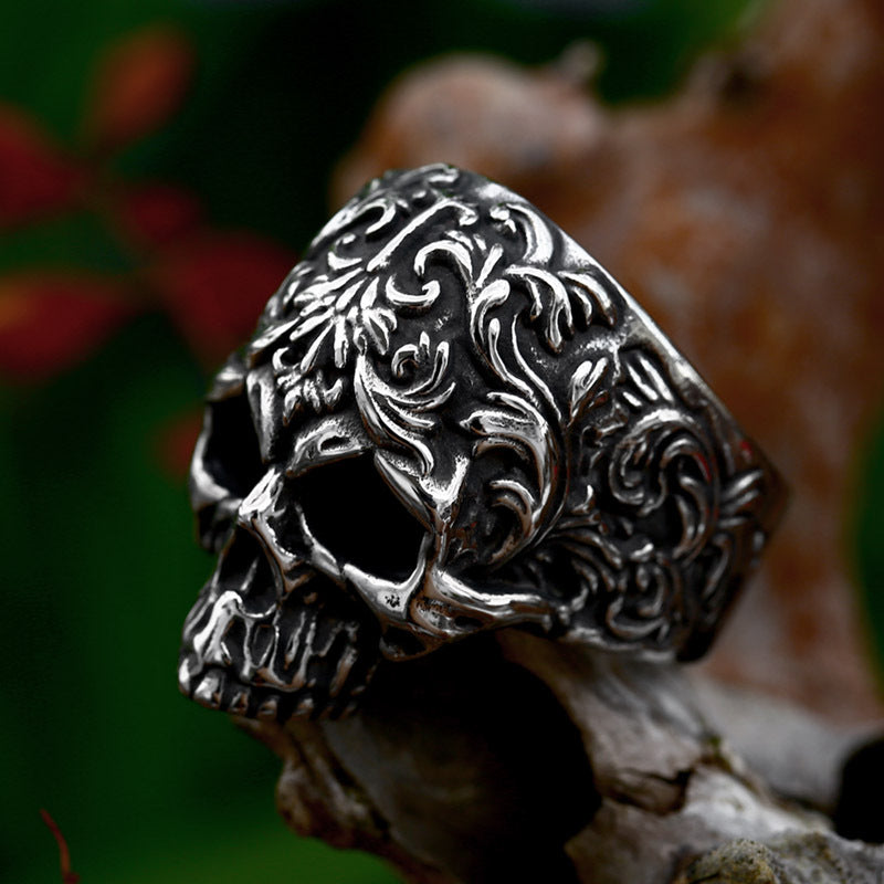 Anello teschio punk